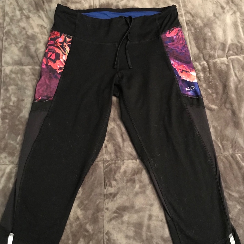 Champion cropped leggings/yoga pants